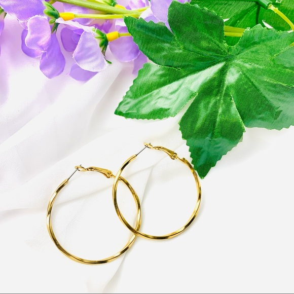 🌹CHARTER CLUB hypo allergenic gold plated round hoop earring Jewellery - Picture 6 of 7